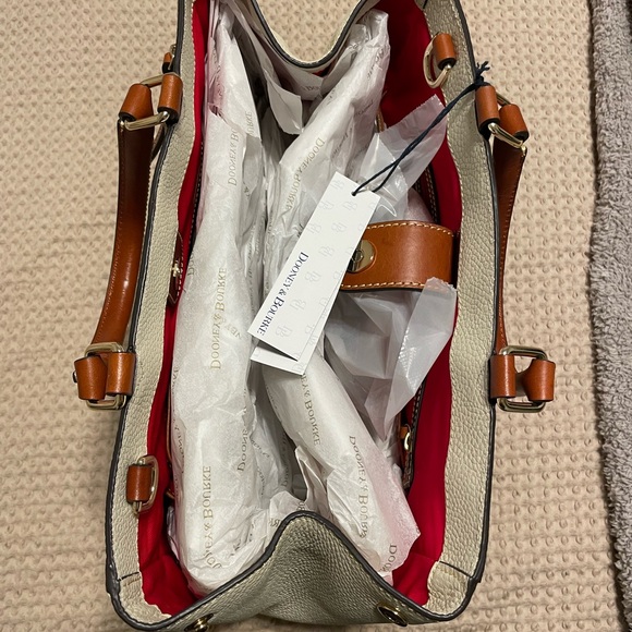 Dooney & Burke Purse NWT - Picture 6 of 9